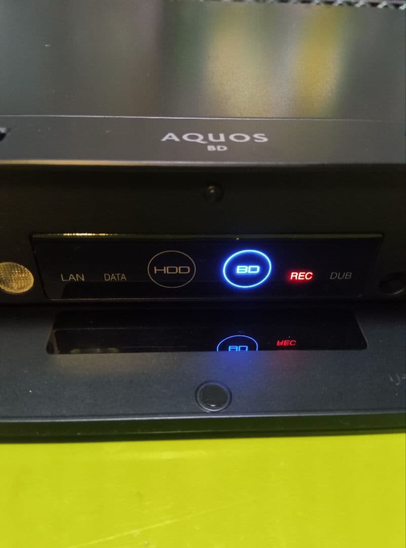 SHARP AQUOSブルーレイ 2B-C05CW1