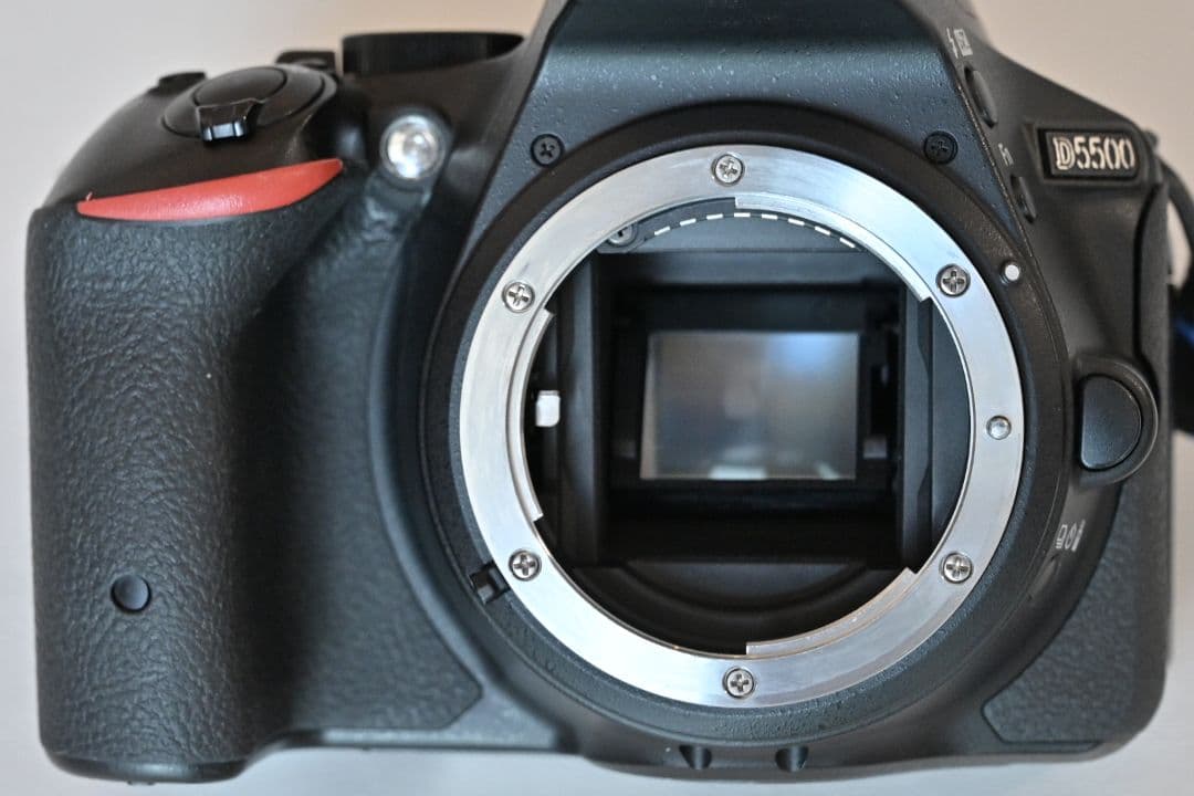 ニコン 一眼レフ D5500 18-140mm 55-200mm レンズセット