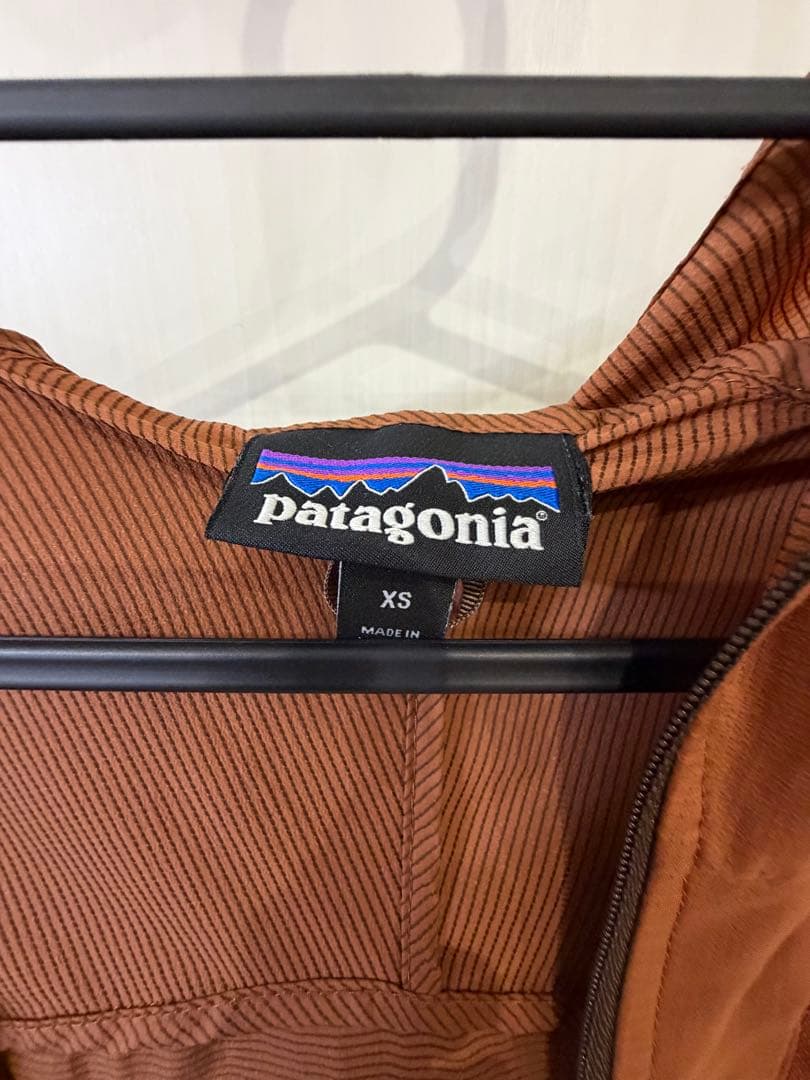 patagonia パタゴニア　フーディニエア　XSサイズ