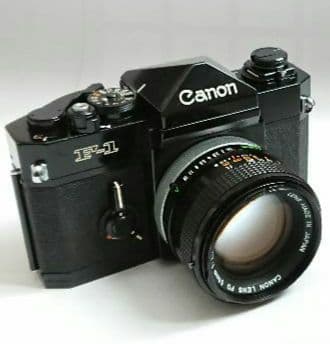 Canon F-1 フィルム一眼レフカメラ 50mmレンズ付き