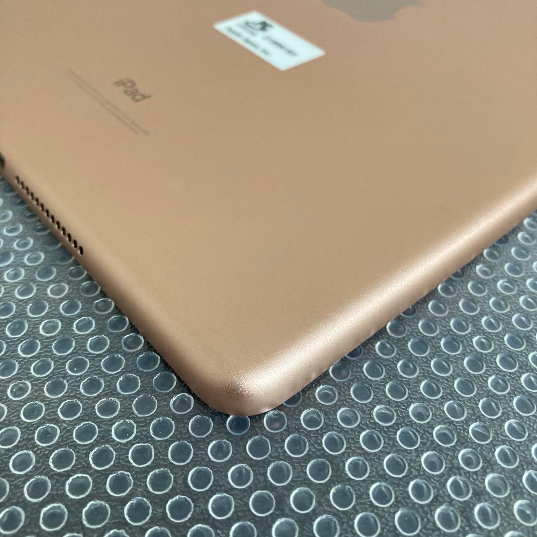 1024 電池最良好☆比較的美品☆iPad6 第6世代 32GB WIFIモデル