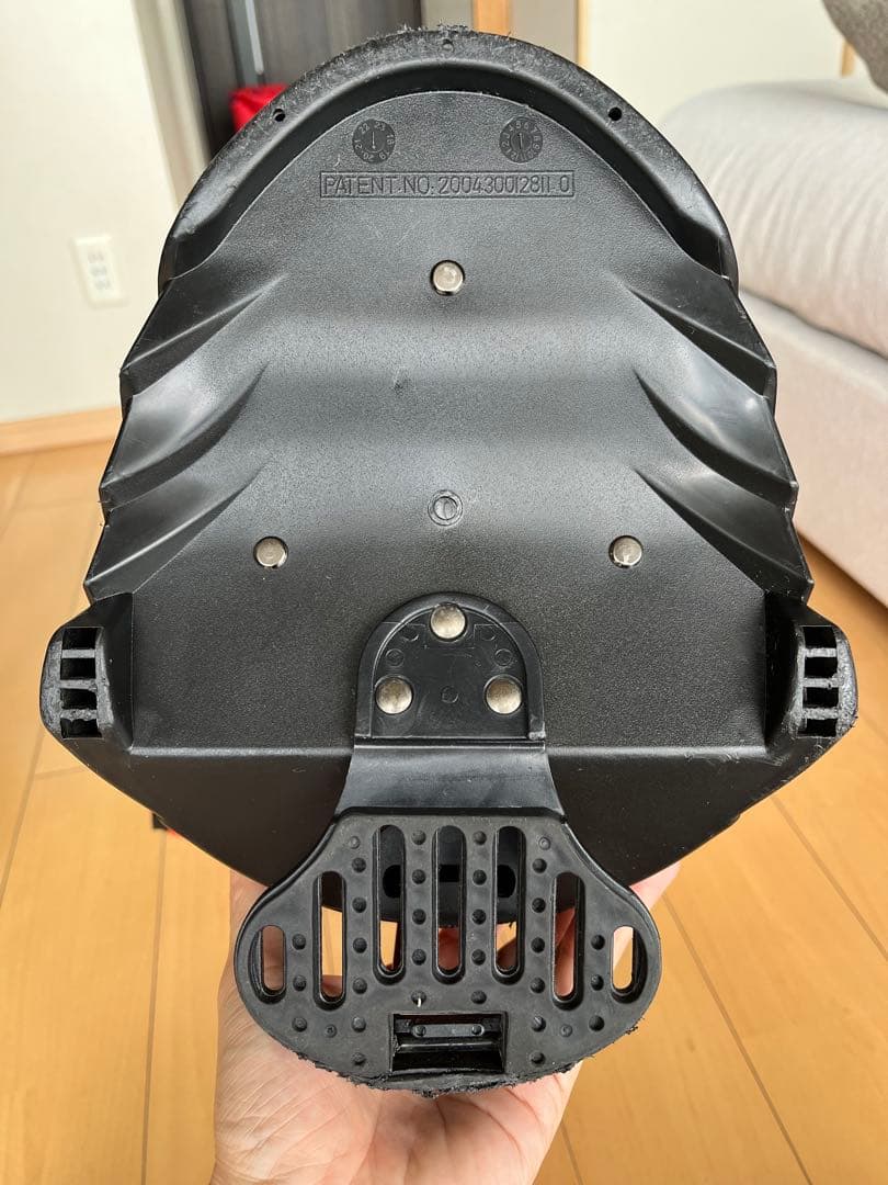 美品PUMAプーマ　スタンド式キャディバッグ 軽量2.8kg Pグラフィック