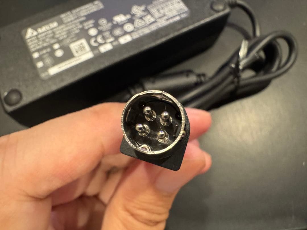 ACアダプター　24v 90W 4ピン