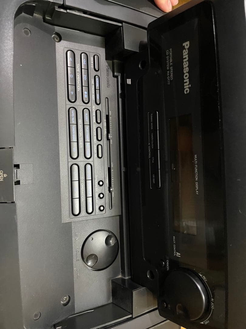 ラジオ・コンポ PanasonicPORTABLE STEREO CD SYS RX-DT77