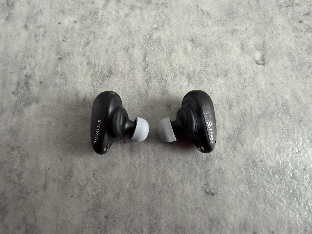 【美品】Final TONALITE 完全ワイヤレスイヤホン