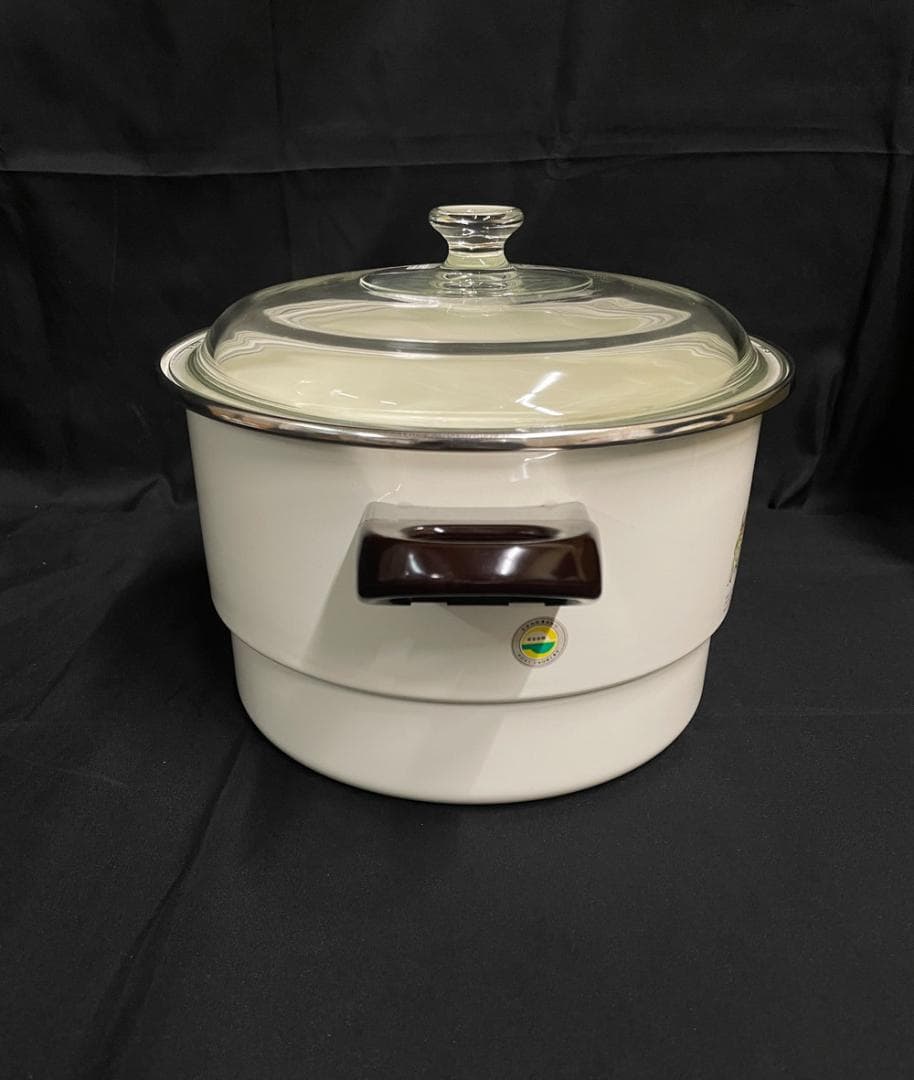 ◆昭和レトロホーロー片手鍋＆両手鍋セット蒸し兼用茶碗蒸し椀５個セット　08199