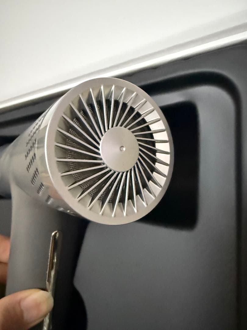 【ベイキチ】YA-MAN（ヤーマン） ドライヤー 本体＋アタッチメント付き