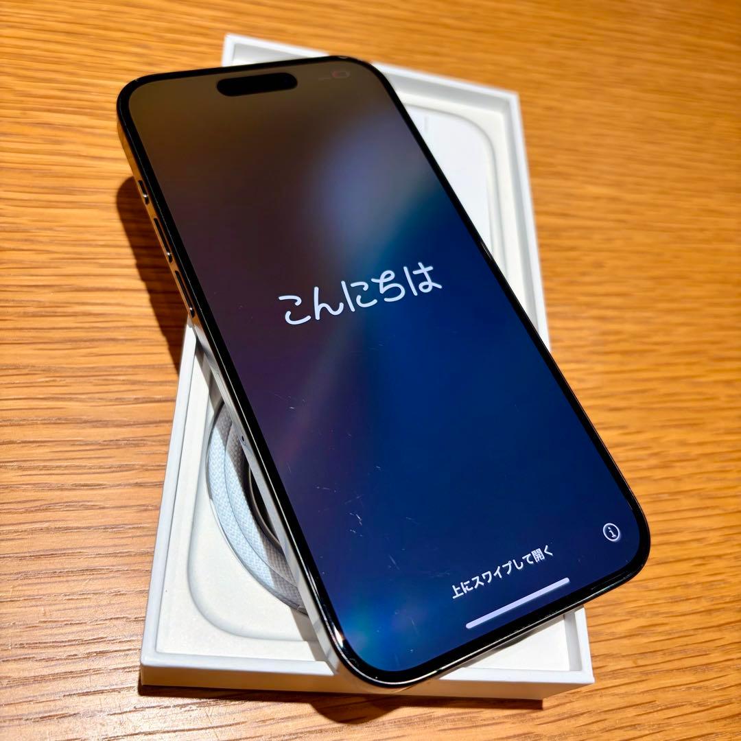 【美品】iPhone15pro 128GB SIMフリー ブラックチタニウム