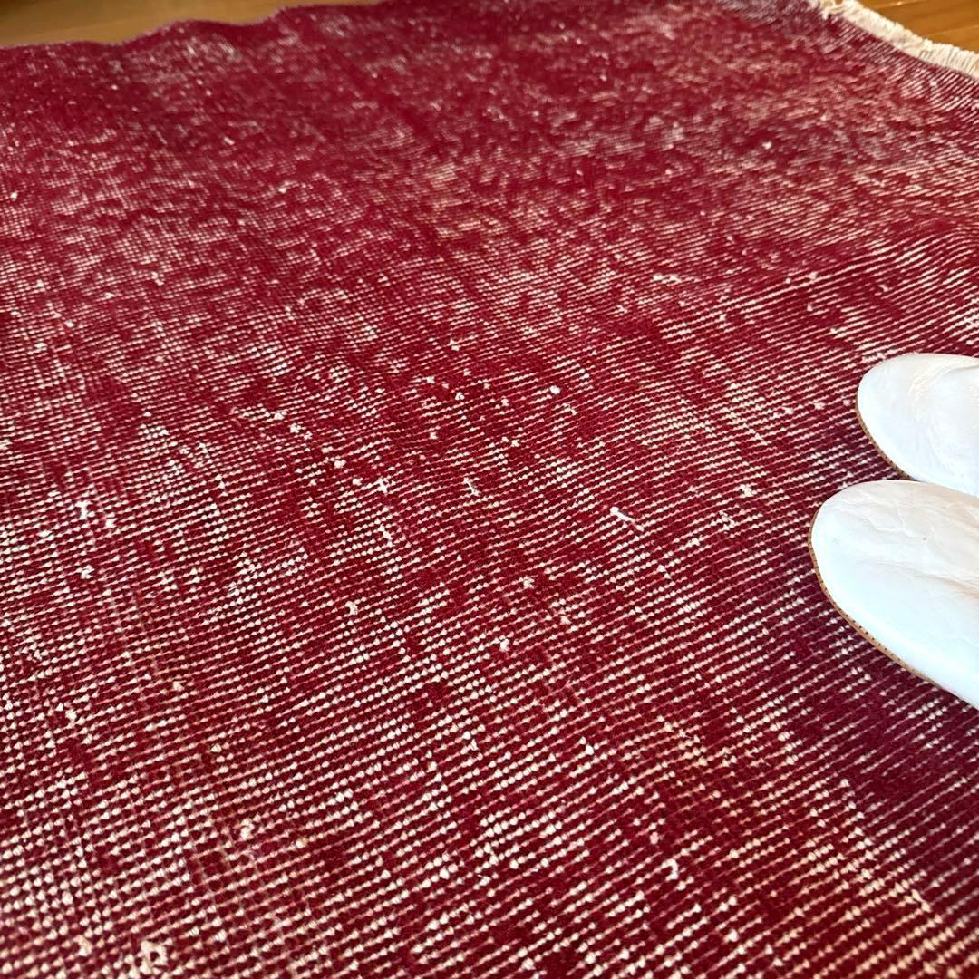 89×189こっくりと深みある赤　レッドワンカラーラグ　トルコヴィンテージラグ