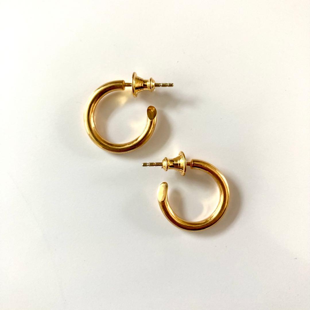 新品！両耳用【 3mm×21mm 】ゴールドフープピアス