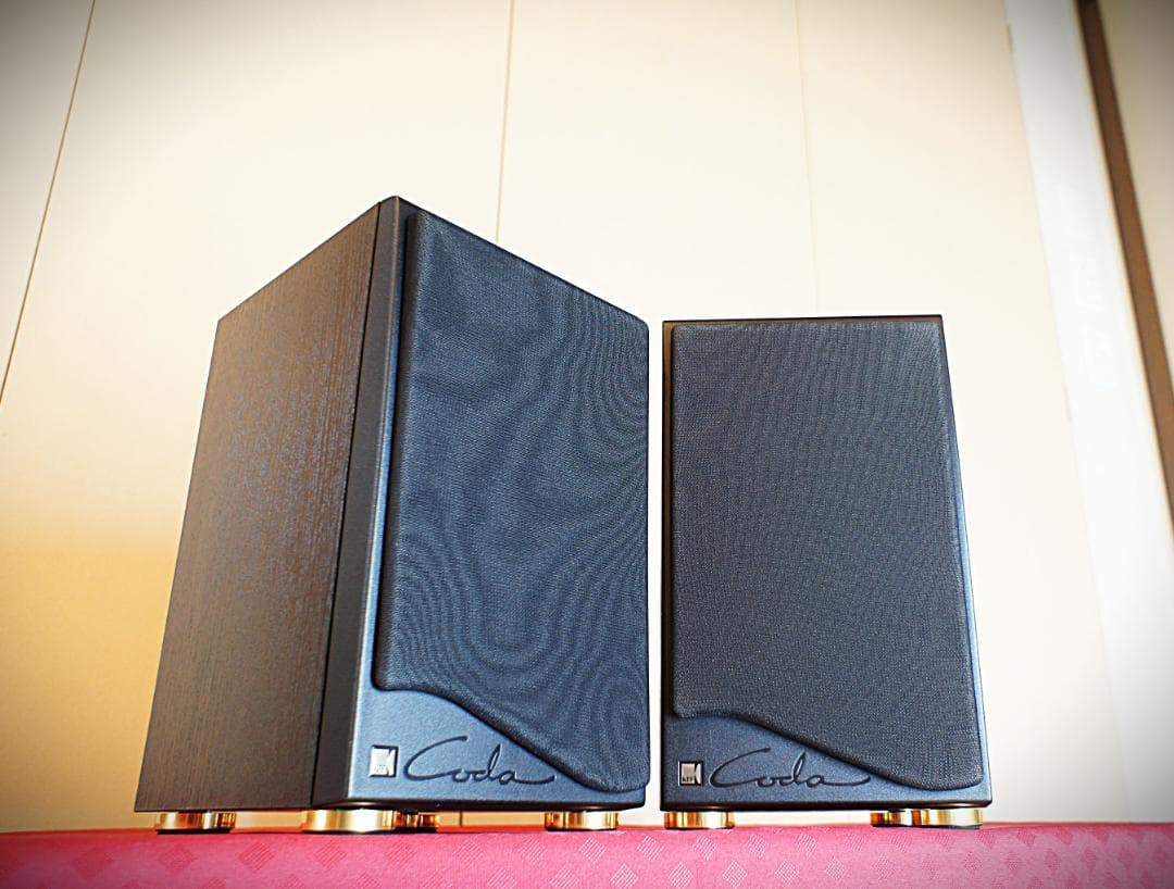 【超美品】KEF Coda7英国ブランドスピーカー　《インシュレータ選択付き》