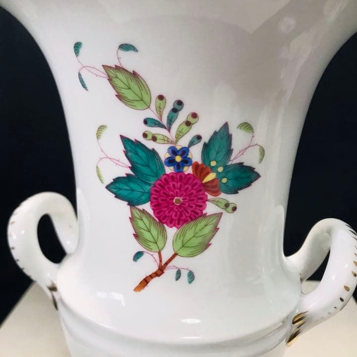 ヘレンド      アポニー多彩色　花瓶