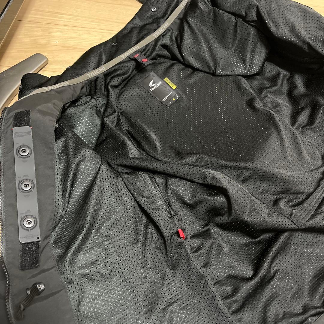 TAICHI 防水ジャケット 秋冬 ブラック JP WL