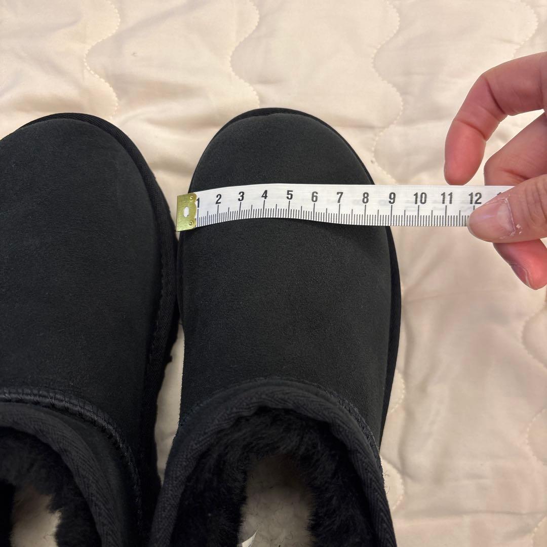 UGG ムートンショートブーツ　23センチ