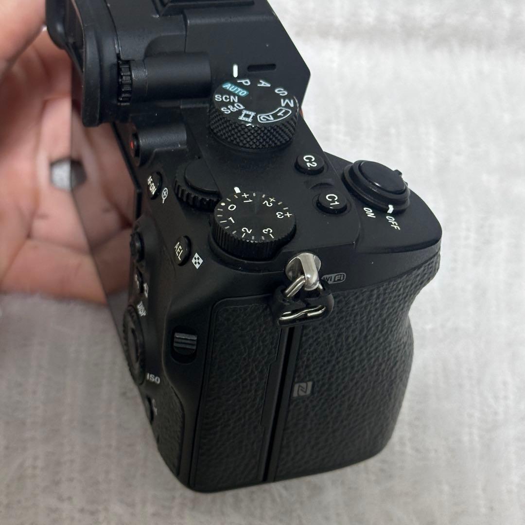 【最終値下 】SONYα7 IIIミラーレスカメラレンズ付きFE55F1.8ZA