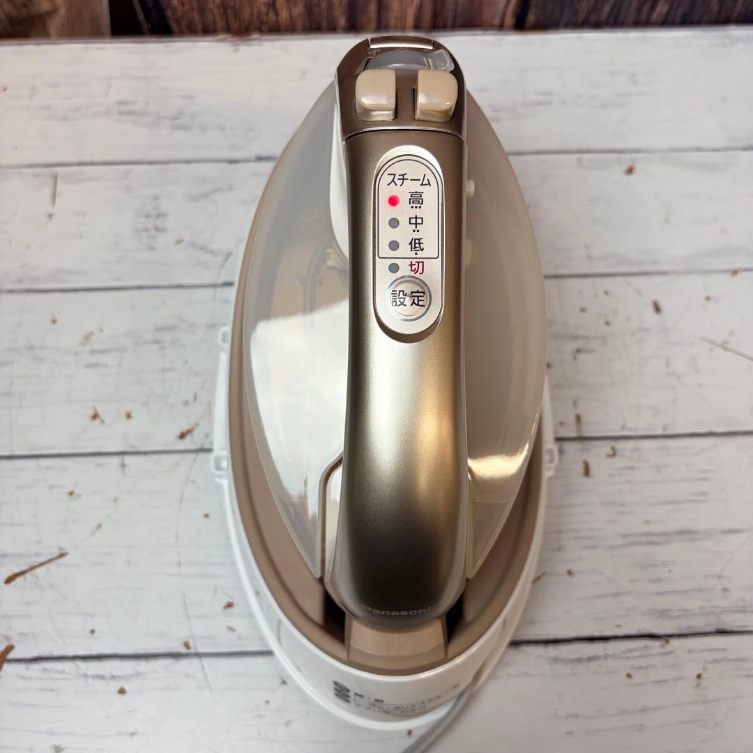 Panasonic コードレス スチームアイロン 家庭用 NI-WL707