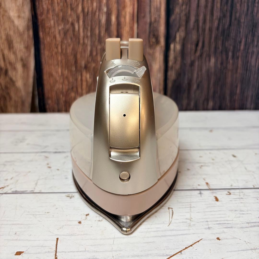 Panasonic コードレス スチームアイロン 家庭用 NI-WL707