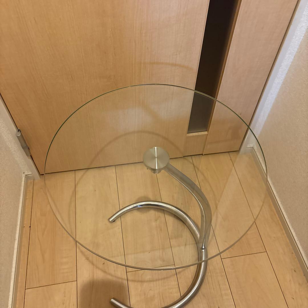 IDC大塚ガラスラウンド サイドテーブル