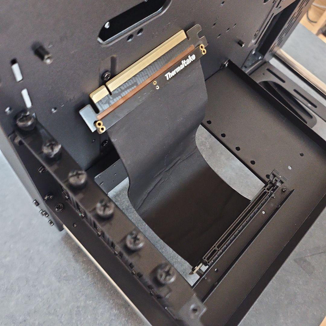 Thermaltake Core P3 ミニタワーPCケース ガラスパネル付き