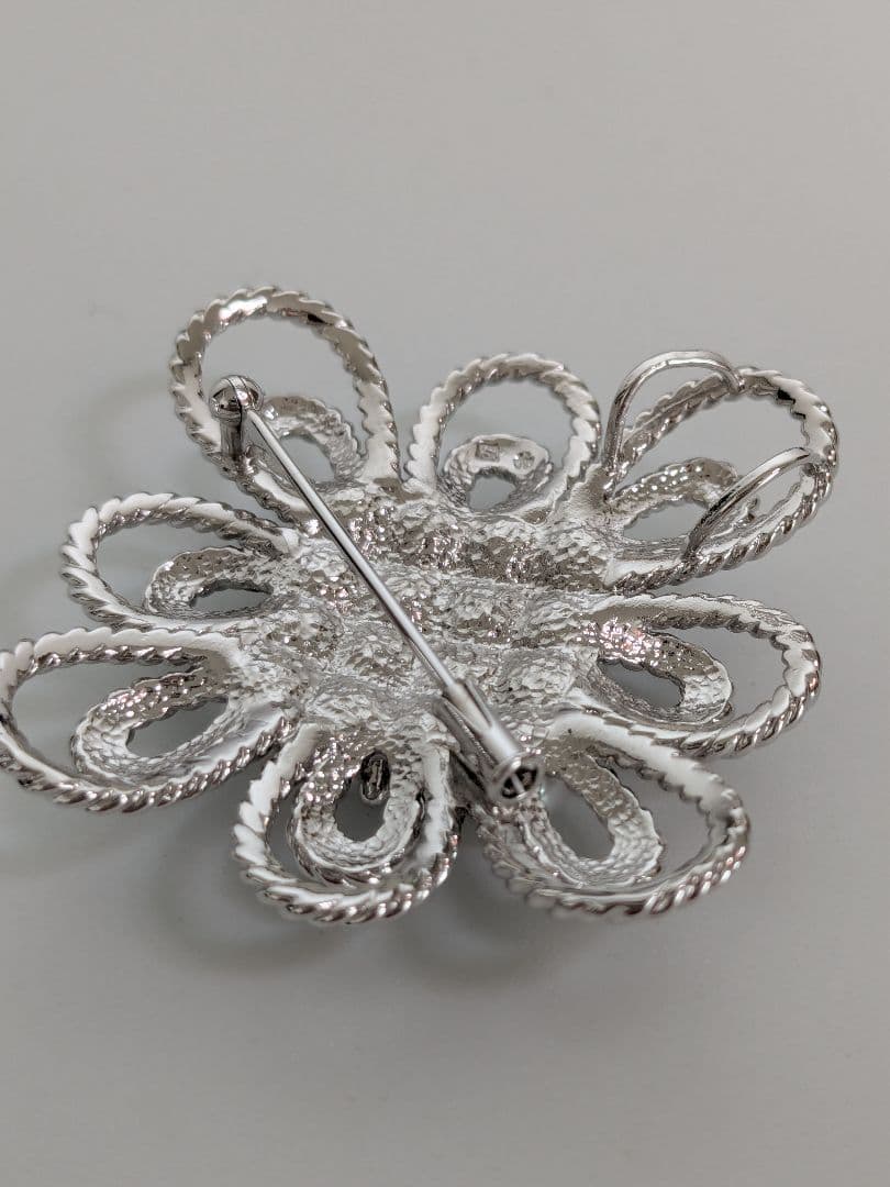 TASAKI　パールブローチ　ケース付き