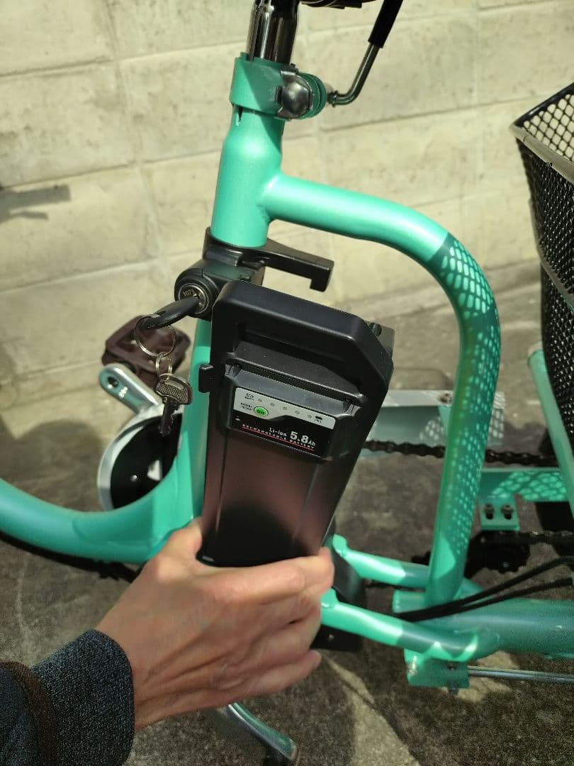 カイホウジャパンの電動アシスト三輪自転車