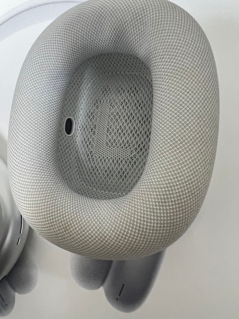 AirPods Pro Max（第1世代・シルバー）