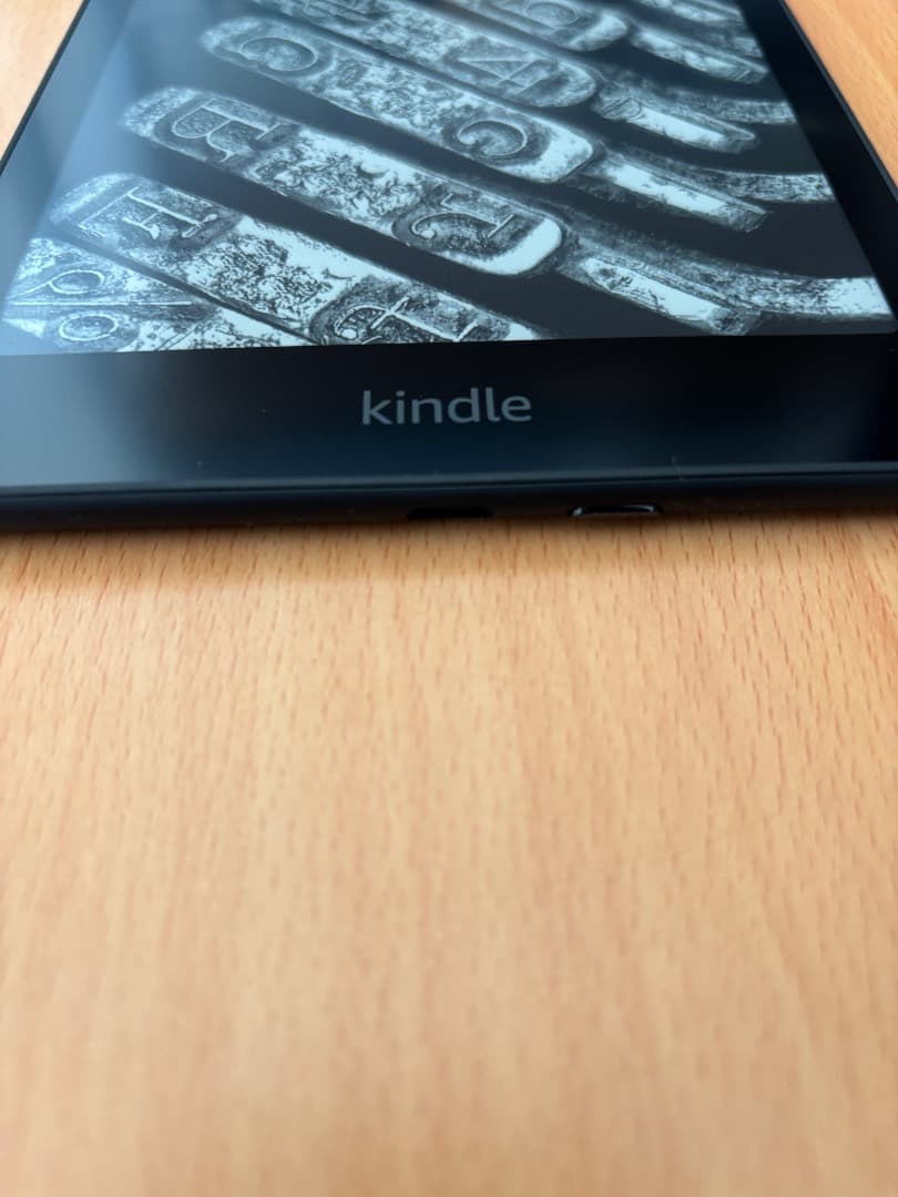 【ざぶとん】第12世代Kindle Paperwhite 本体