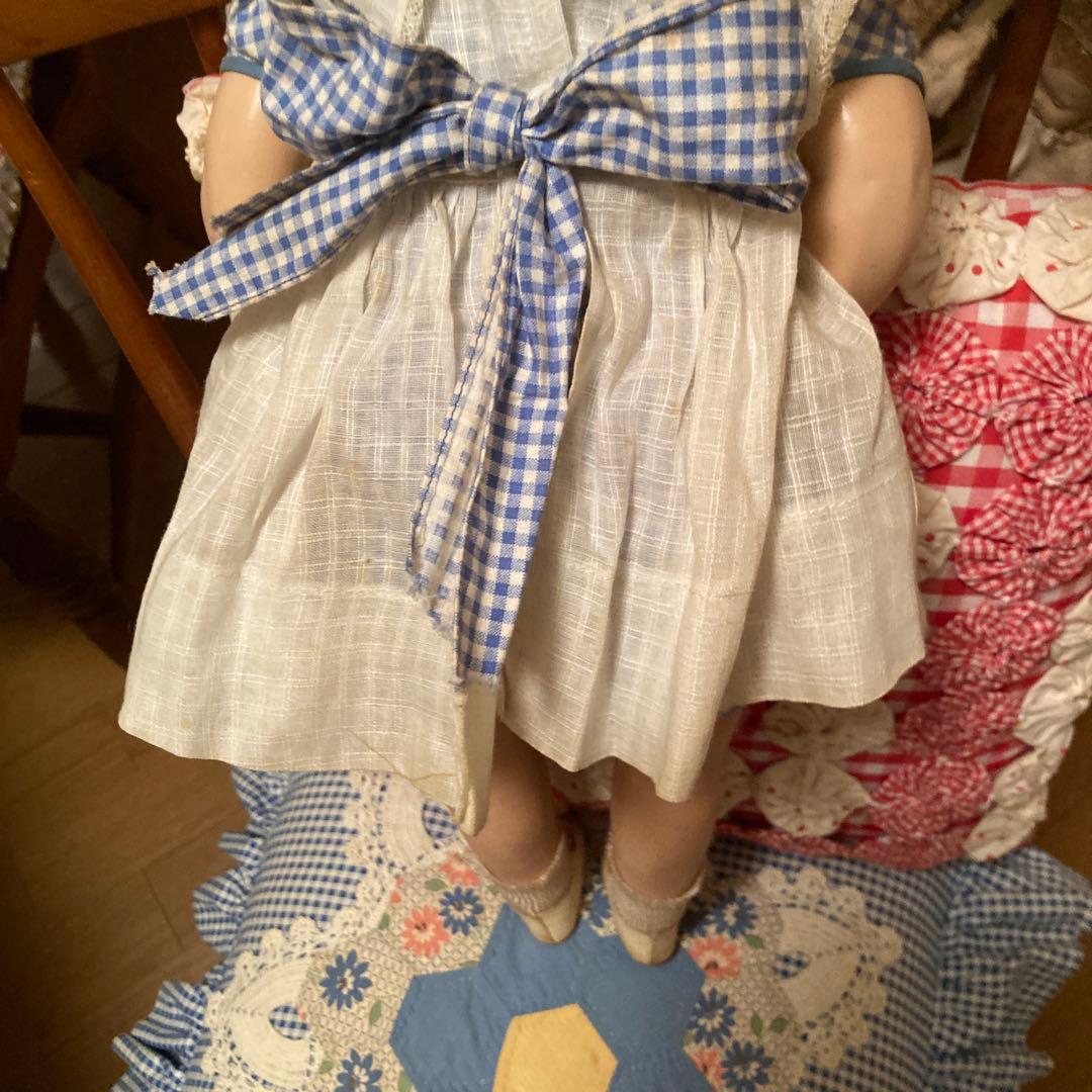 アンティークドール青と白のチェック柄