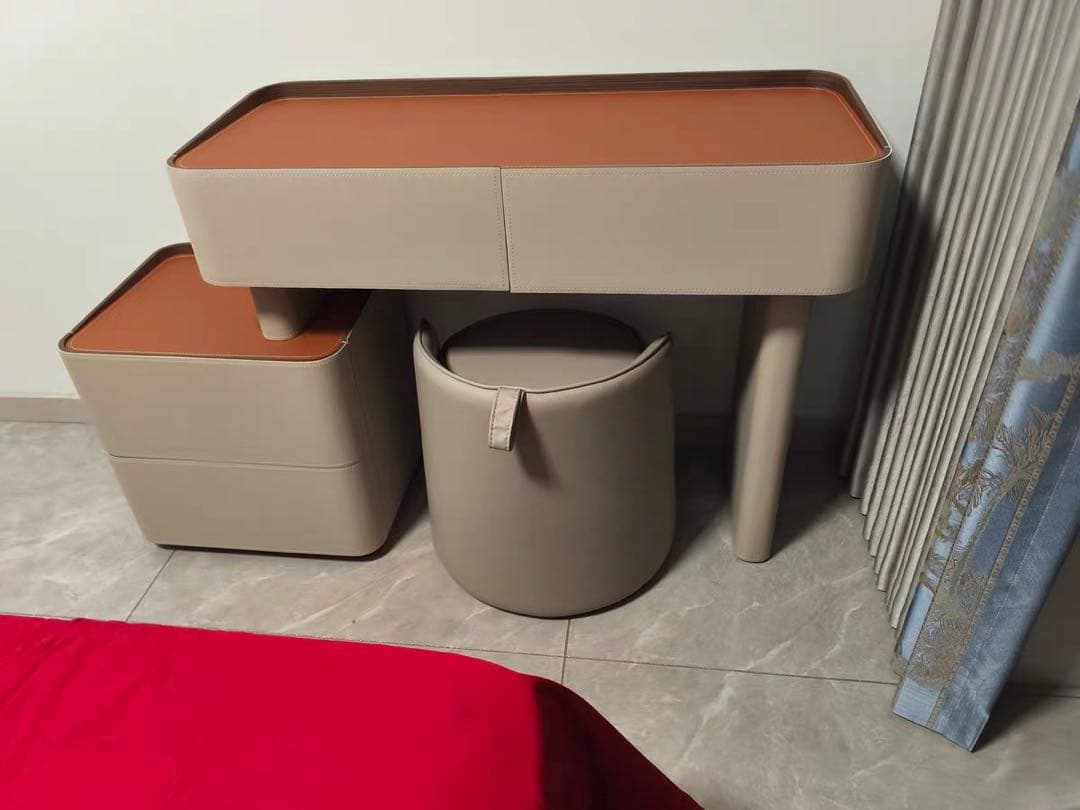 東京送料無料　オレンジデスクとスツールセット 付き化粧台、化粧台ドレッサー ド