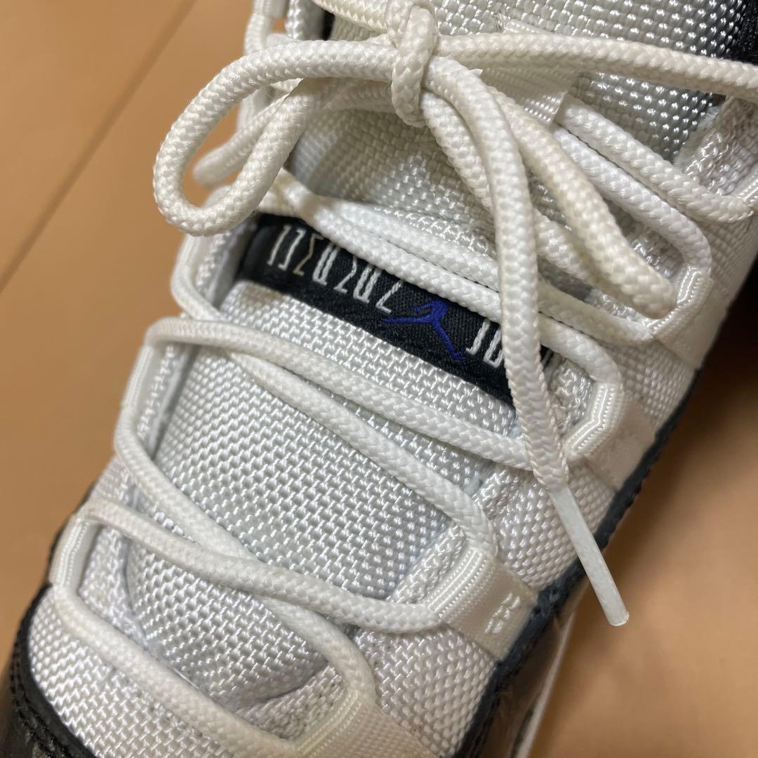 エアジョーダン11 コンコルド　22cm