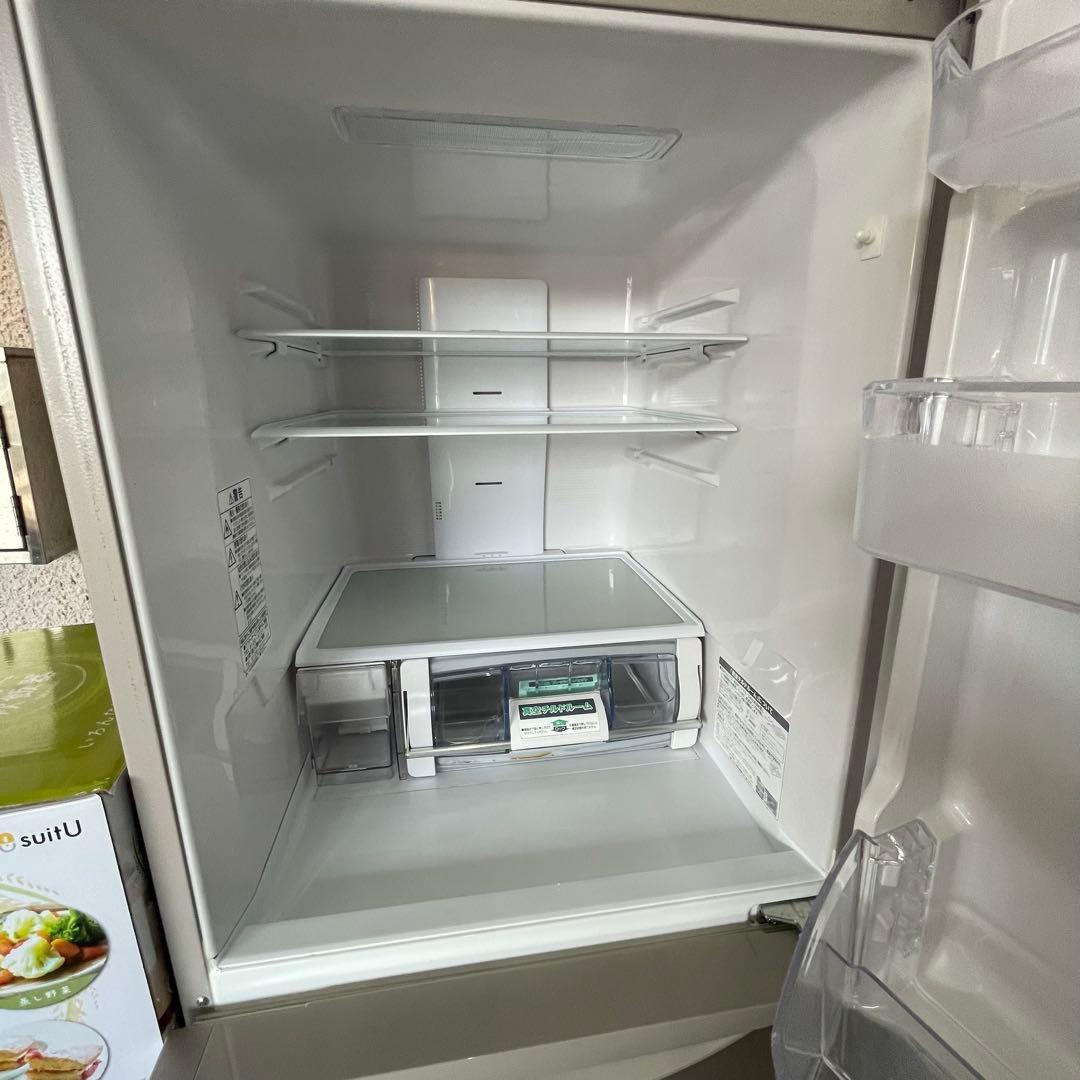 雷216 265㍑日立ノンフロン冷凍冷蔵庫 ３ドア 人気タイプ