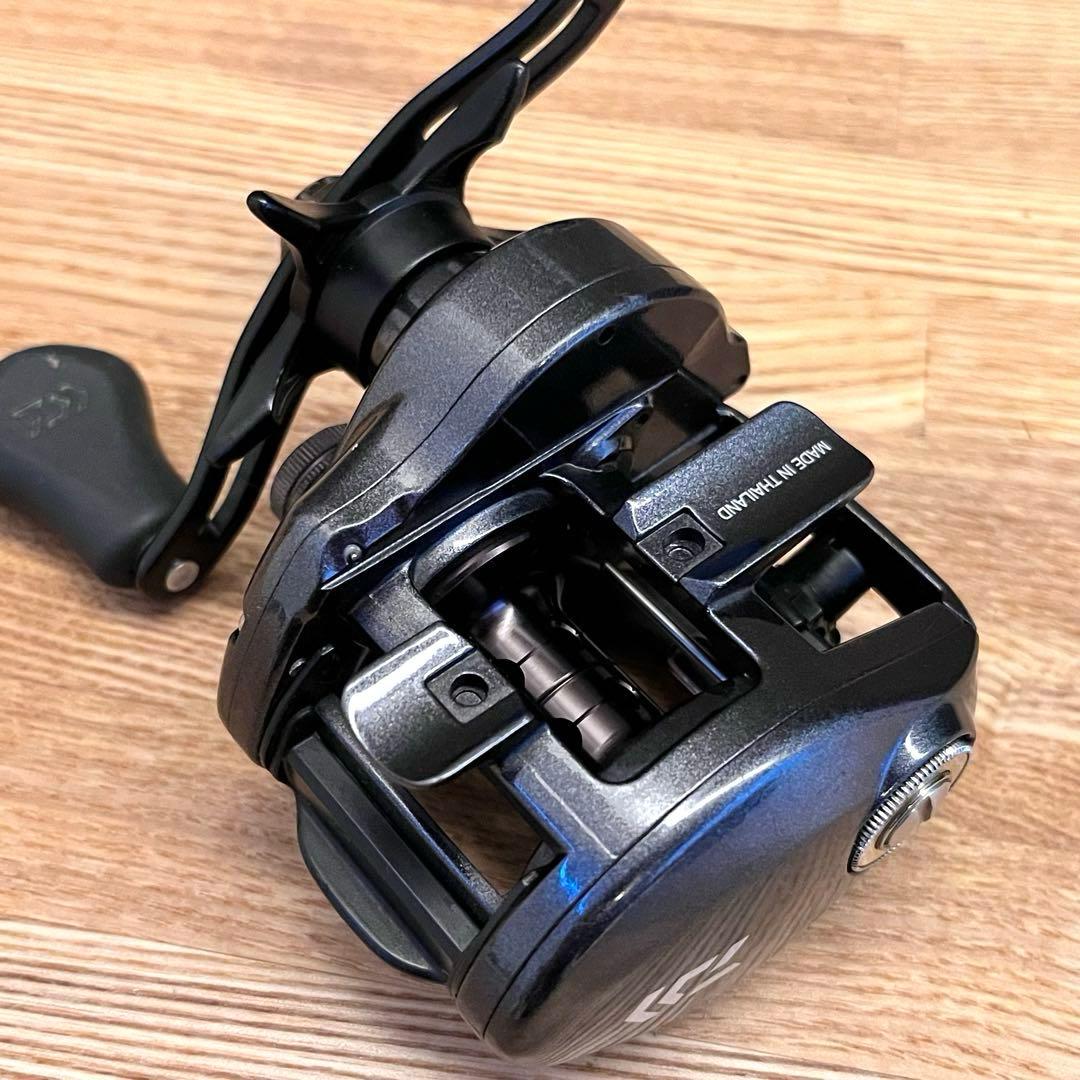 US DAIWA タトゥーラ 100H 6.3 右ハンドル