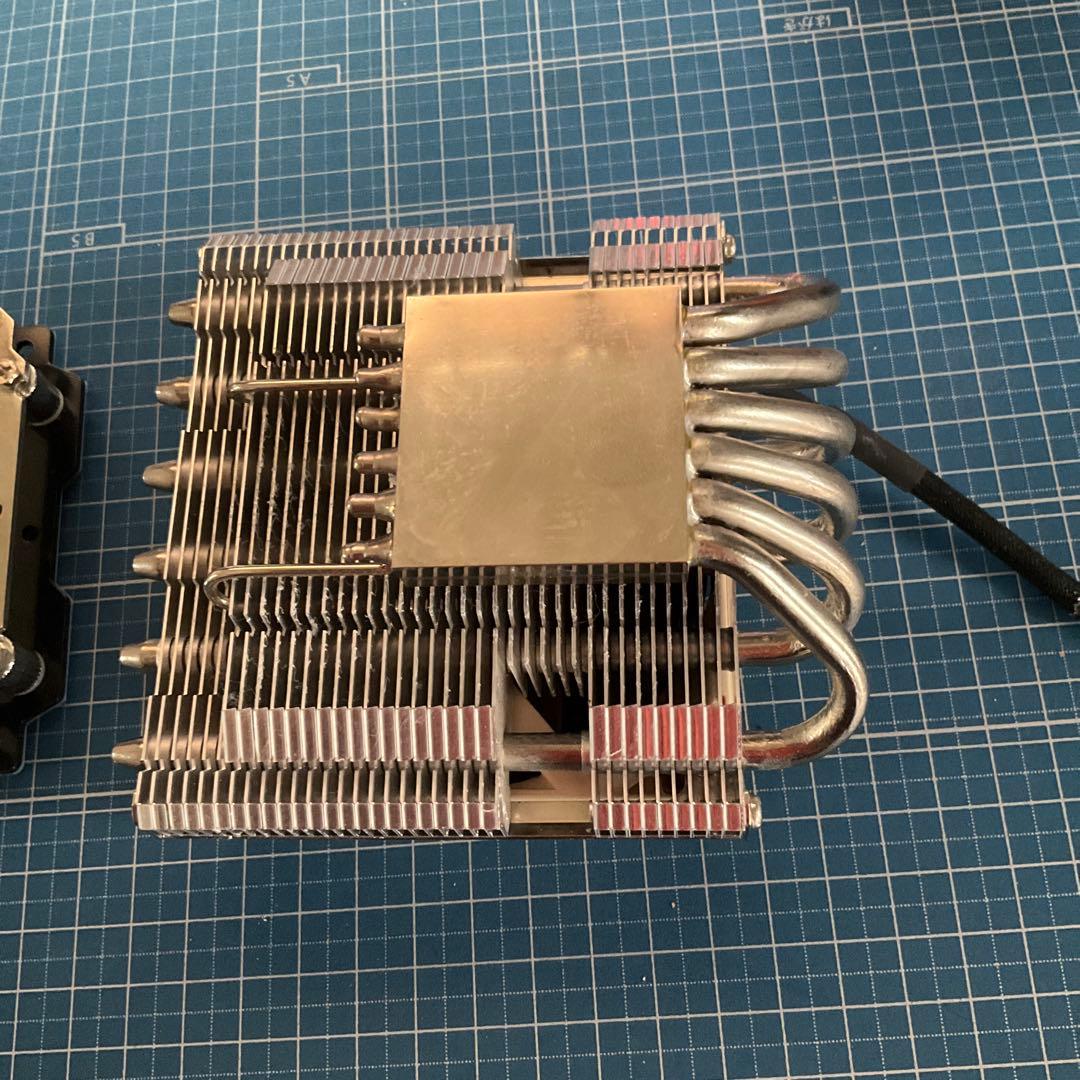 NF-F12 industrialPPC-2000 PWMファン 3個とおまけ