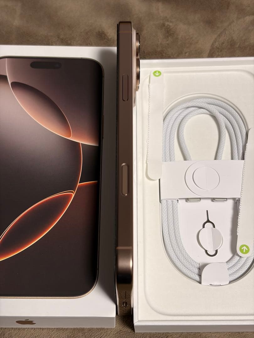 【最終値下】iPhone16Pro MAX 256GB Sim freeデザート