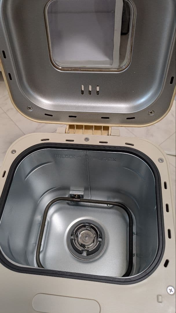 キキ　ホームベーカリー 木目調 多機能