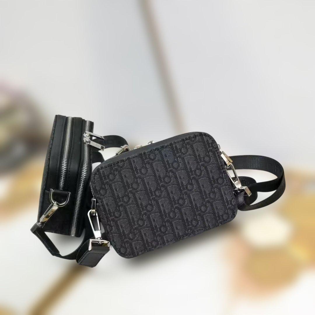 ブラック メッセンジャーバッグ 2ESBC119VPD