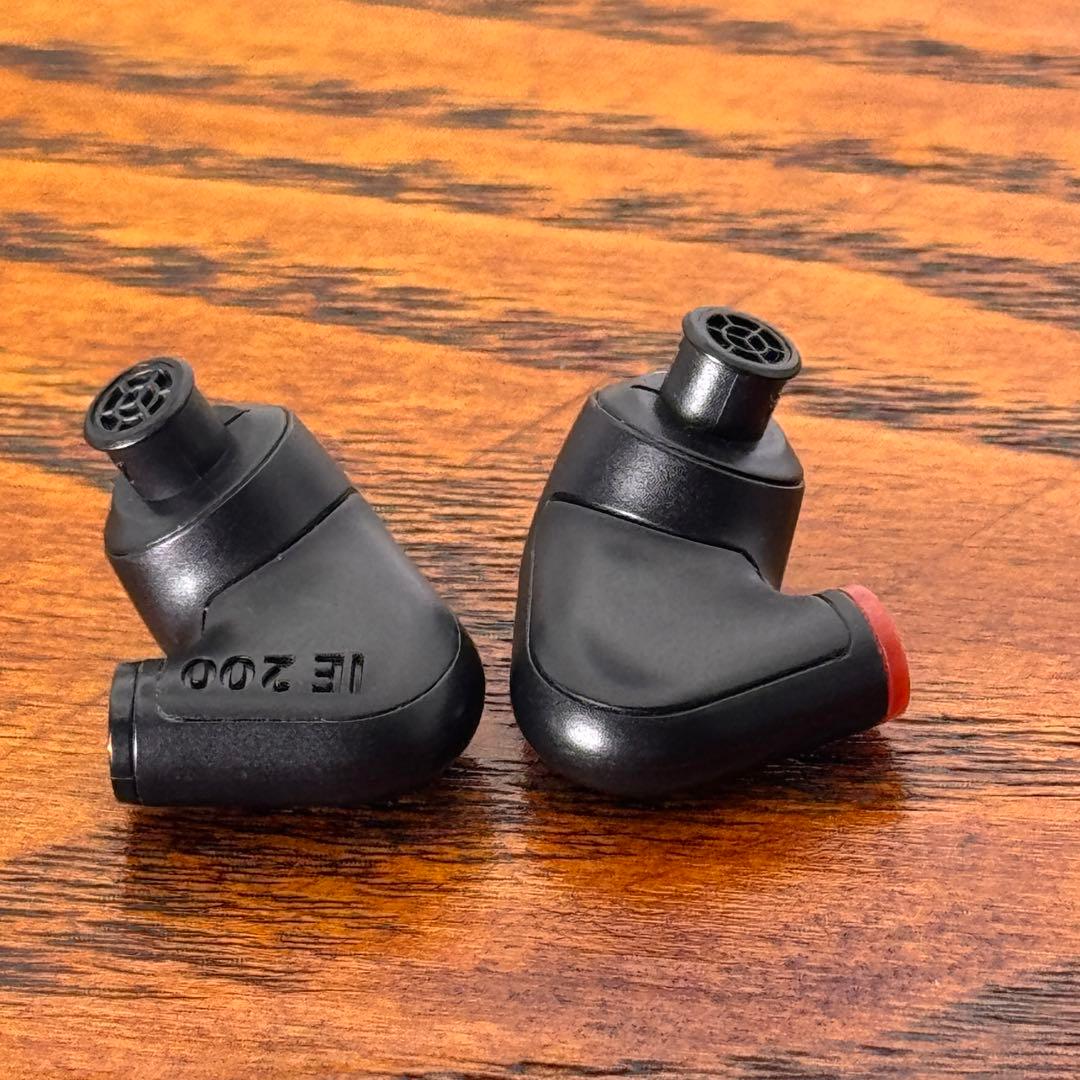 バジリスクSennheiser IE 200有線イヤホン本体のみ