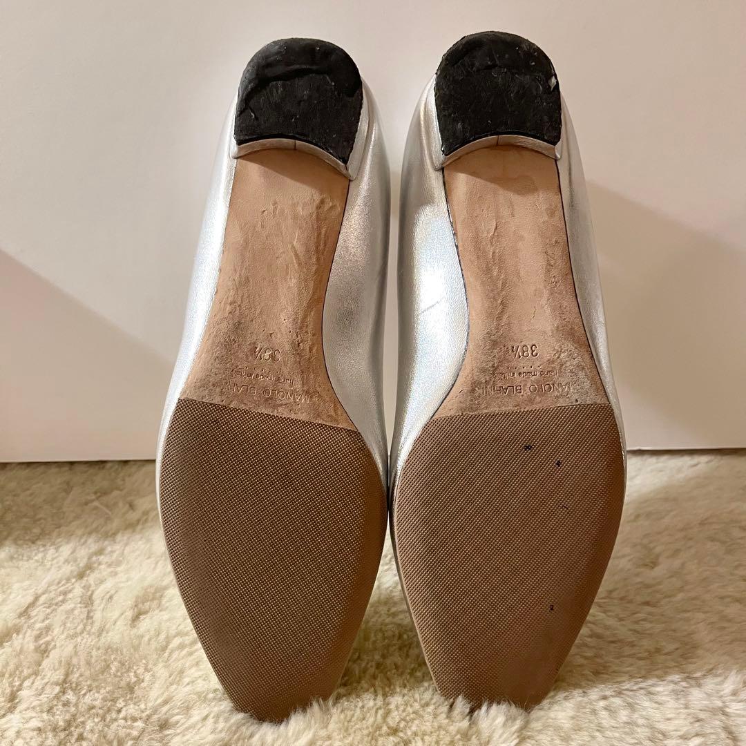 マノロブラニク シルバー フラットシューズ 38.5