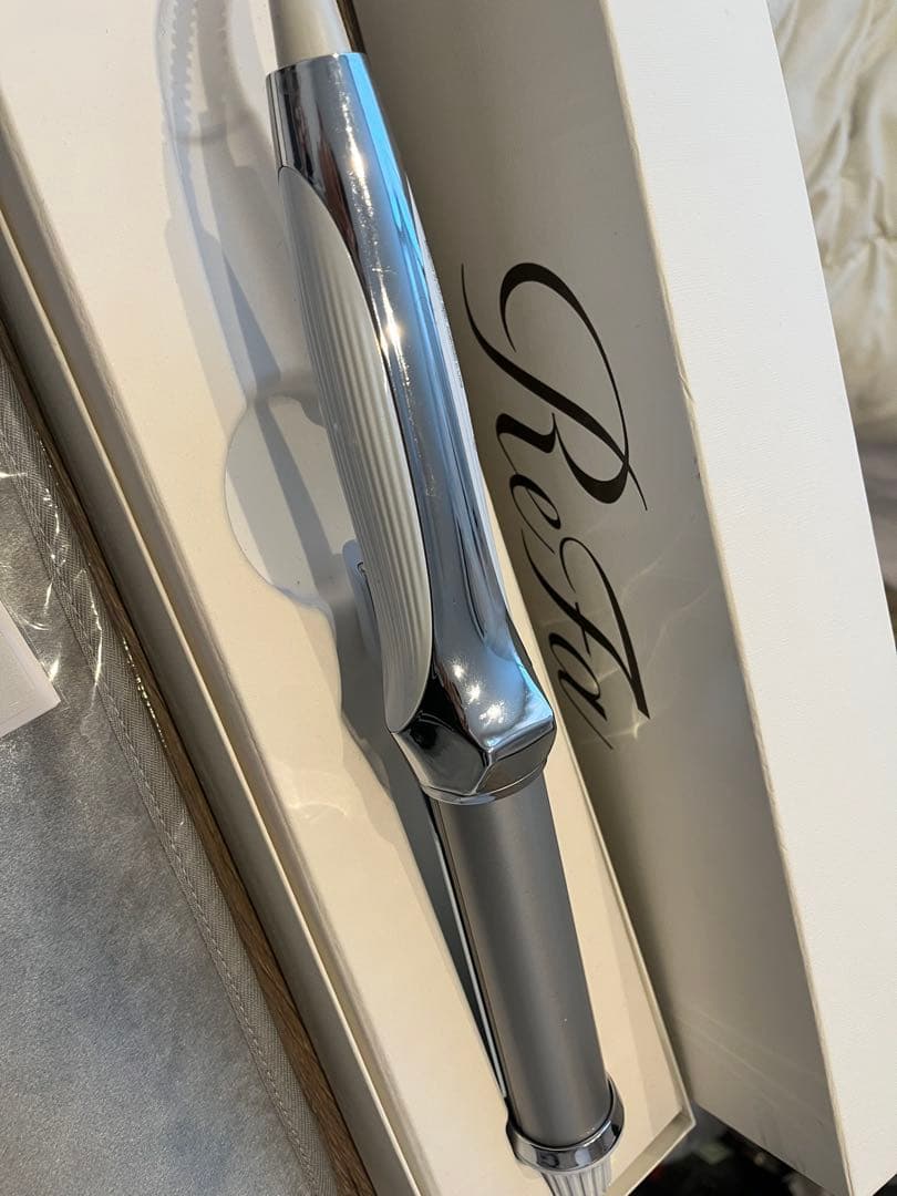 ReFa 32mm カールヘアアイロンプロ +ReFa ヘアアイロンケース