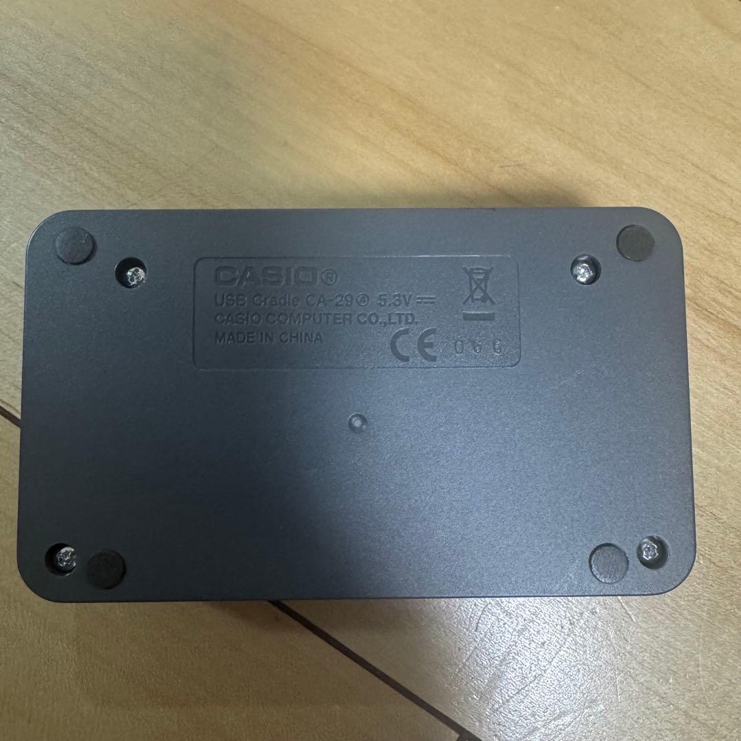 【美品】CASIO デジタルカメラ EXILIM EX-Z600 シルバー