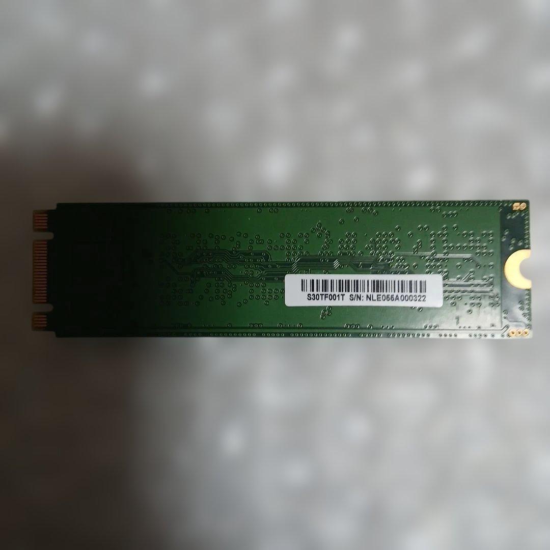 新しい M.2 SATA SSD 1TB SE801 正常診断　新品