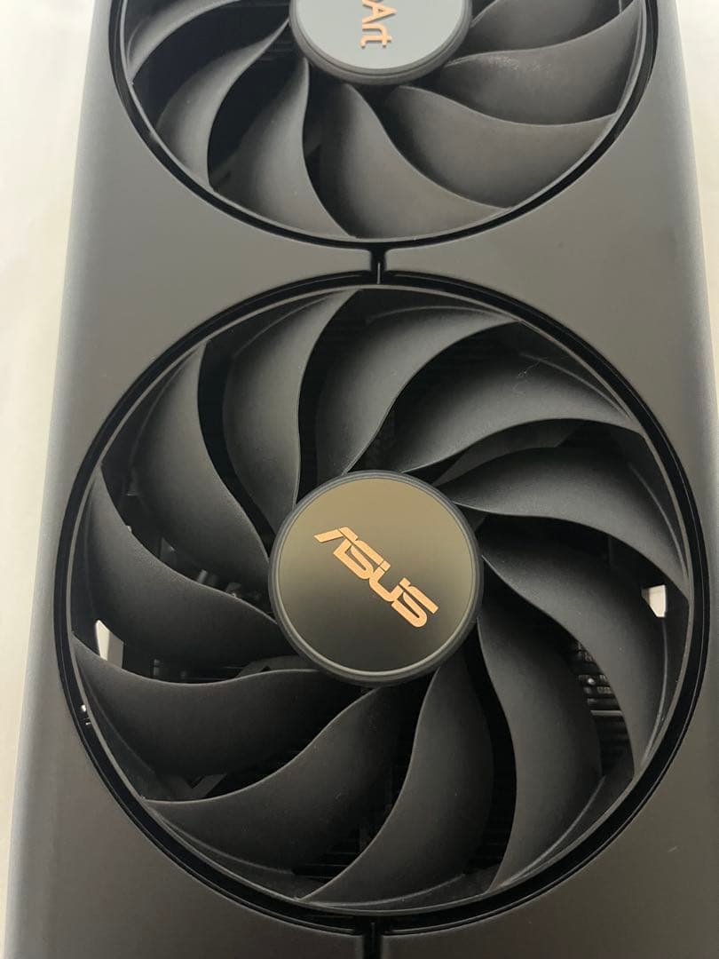 【ほぼ未使用】ASUS ProArt GeForce RTX 4060 OC