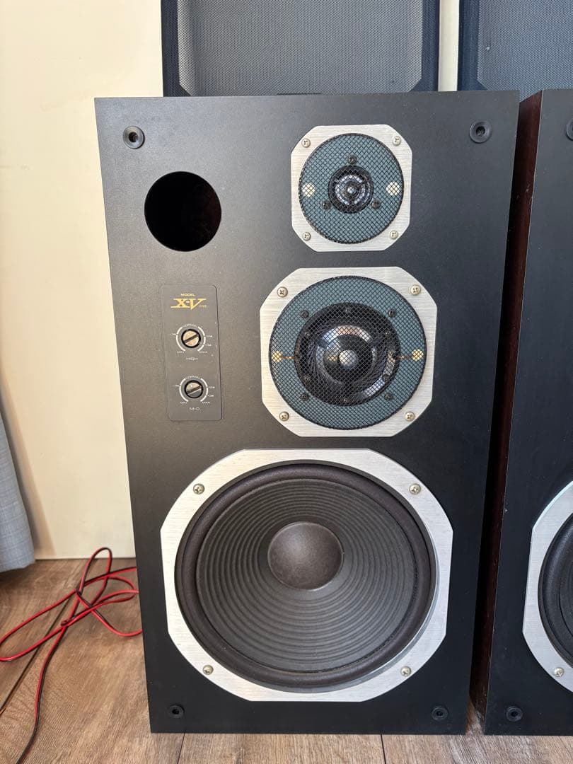 X-V スピーカー１つです。必ず2つご購入下さい。　CORAL スピーカー