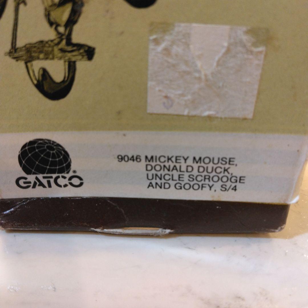 ディズニーキャラクター 壁フック 4個セット　イタリー製