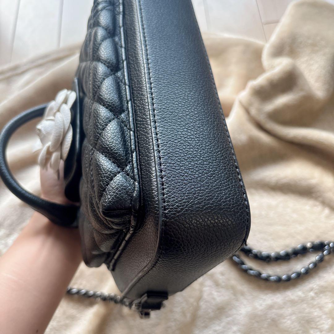 Riu リウ　　ローズフォーンバッグ　ショルダーバッグ