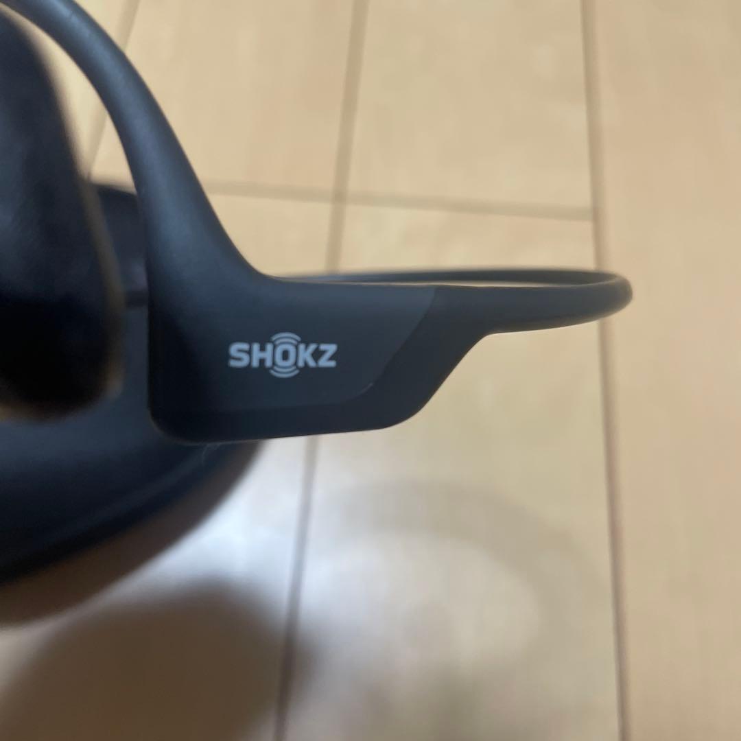 SHOKZ オープンプロ　骨伝導イヤホン ケース付き