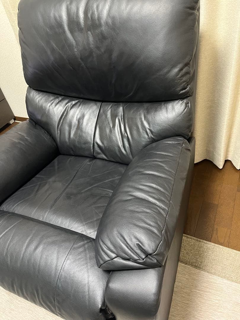 お値下げしました！【ニトリ】電動リクライニングソファ　1人掛レザーブラック