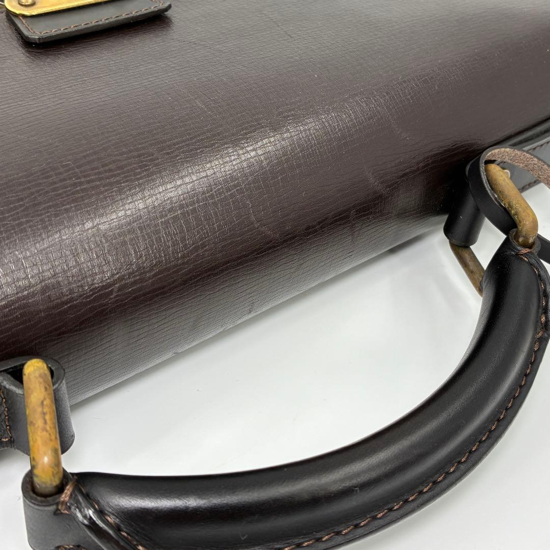 ルイヴィトン ユタ アパシュ カフェ ビジネスバッグ ブリーフケース A4収納