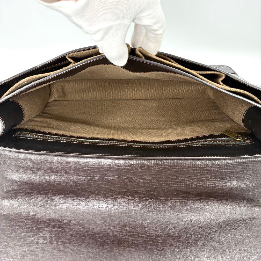 ルイヴィトン ユタ アパシュ カフェ ビジネスバッグ ブリーフケース A4収納