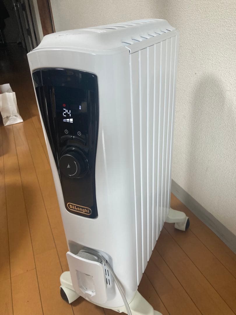 デロンギオイルヒーターRHJ65L0712